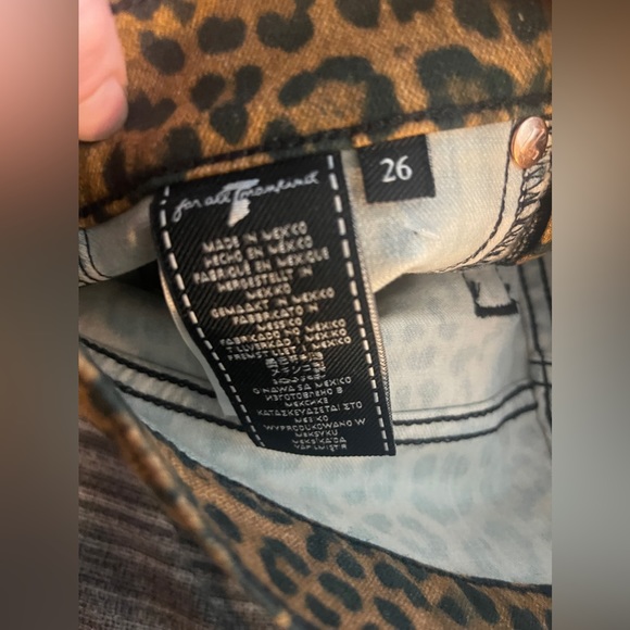 7 FOR ALL MANKIND Leopard Print High Waist Skinny Jeans size 26 NWT - Picture 13 of 15